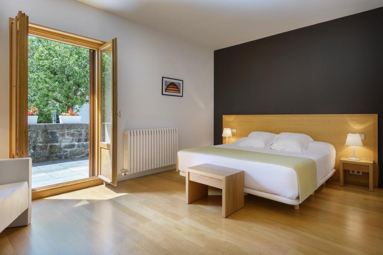 Hotel Rural Torre De Uriz Ngoại thất bức ảnh